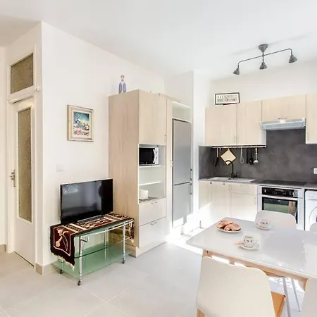 L6 2rooms 2mins Walk From Negresco & Sea Ac-wifi