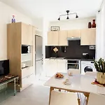 L6 Staywiz Us - 2rooms 2mins Walk From Negresco & Sea Ac-wifi アパート *